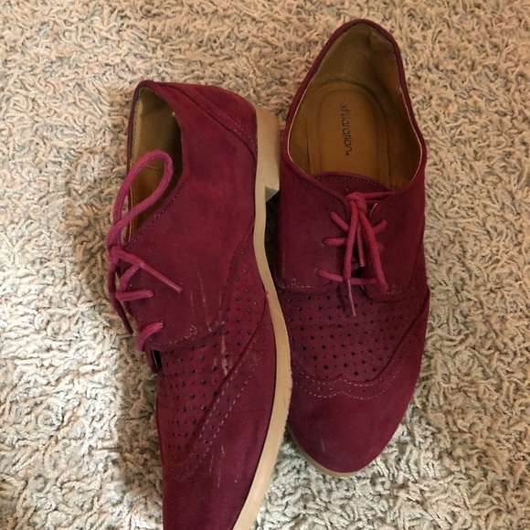 Xhilaration Burgundy Loafers - Picture 6 of 7